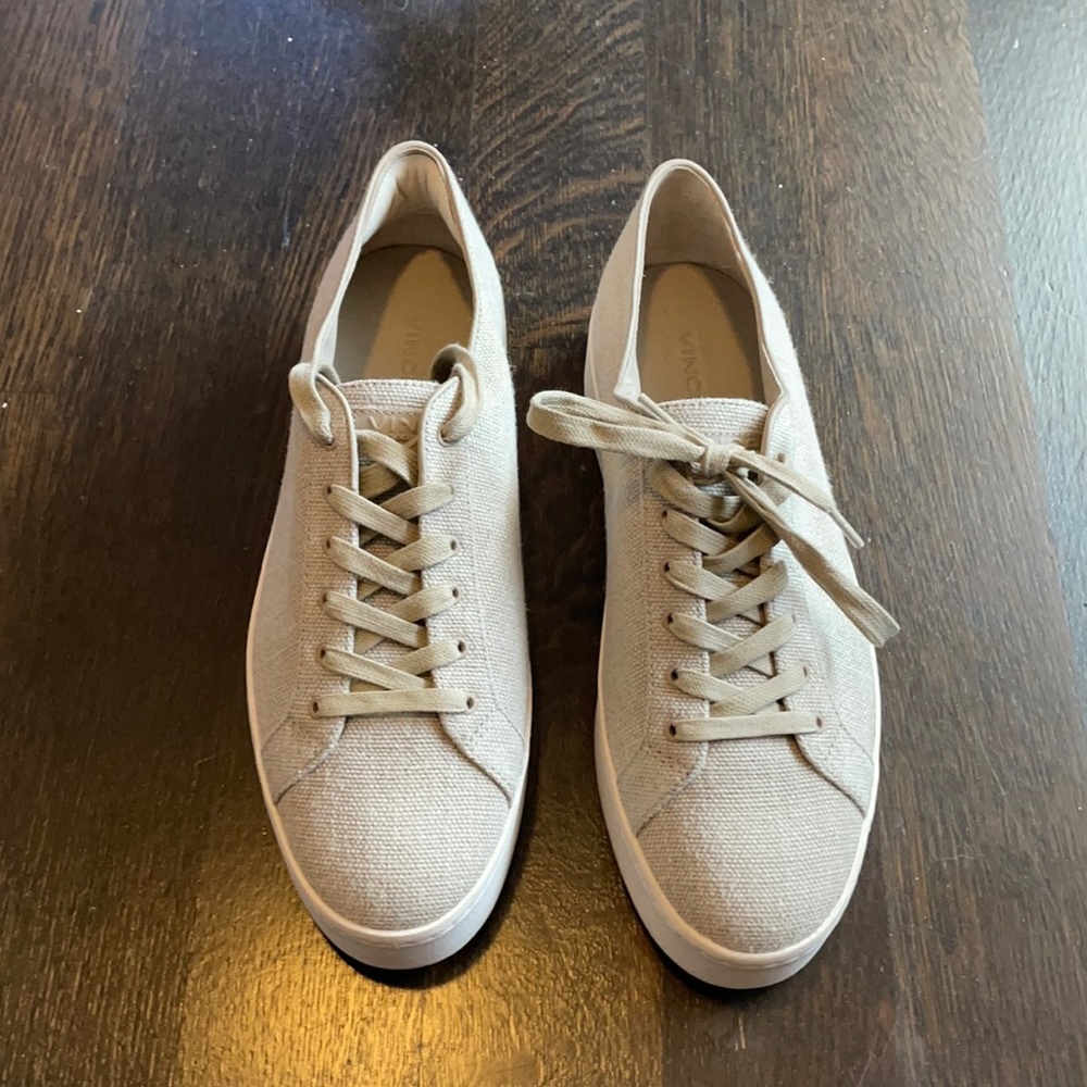 Vince Sneakers